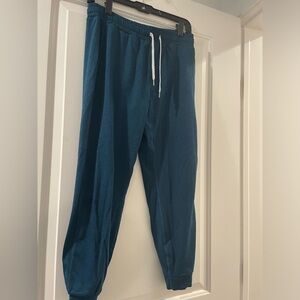 Women’s Vuori Joggers, blue, worn once, size small.
